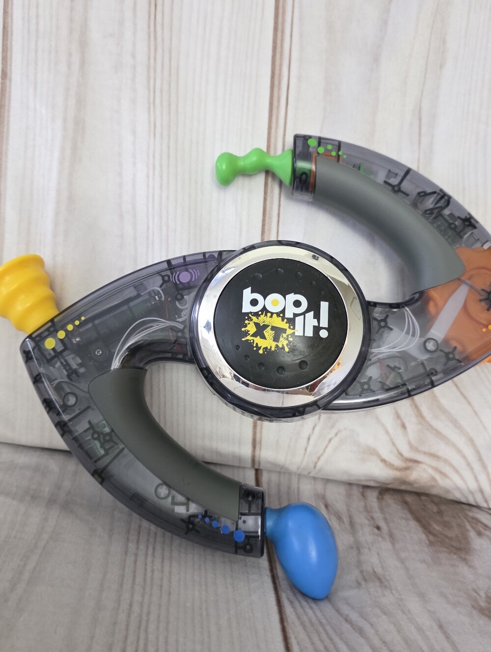 Bop It XT Onyx Black Clear Skill Game Party Works 2010